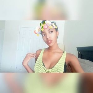 Meet your Posher, Latiara